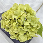 faux-hydrangea-centerpiece