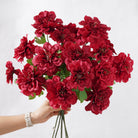 cream-ranunculus-vase-decor