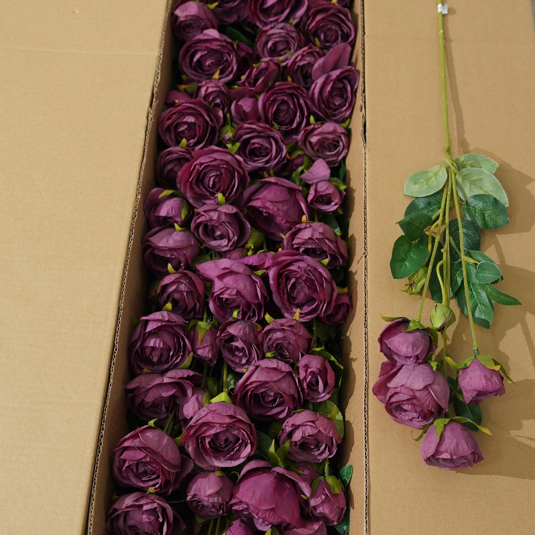 table-centerpiece-faux-austin-roses