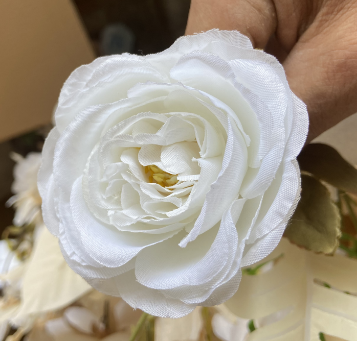 silk_rose_head_table_styling