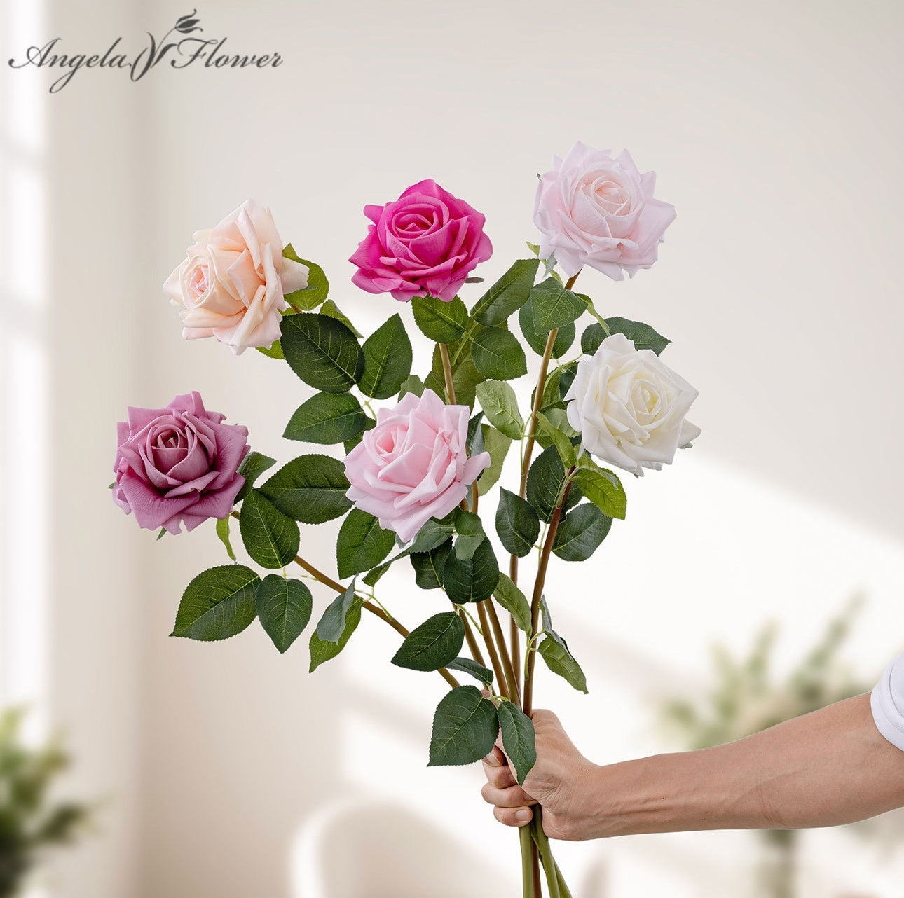 rose_stems_vase_table_arrangement