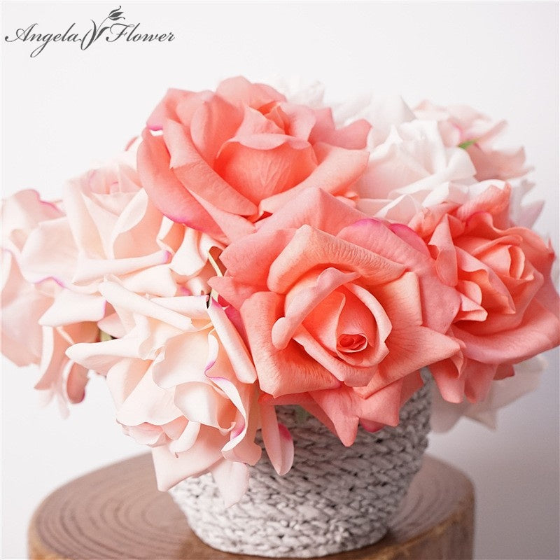 cream_ivory_rose_bunch_table_display