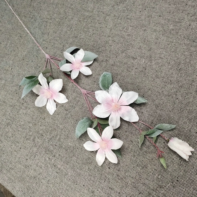 premium-artificial-clematis-stem-with-green-leaves
