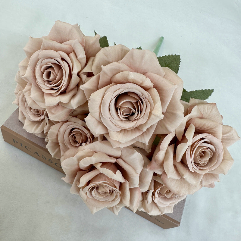 rich_burgundy_rose_bunch_shot