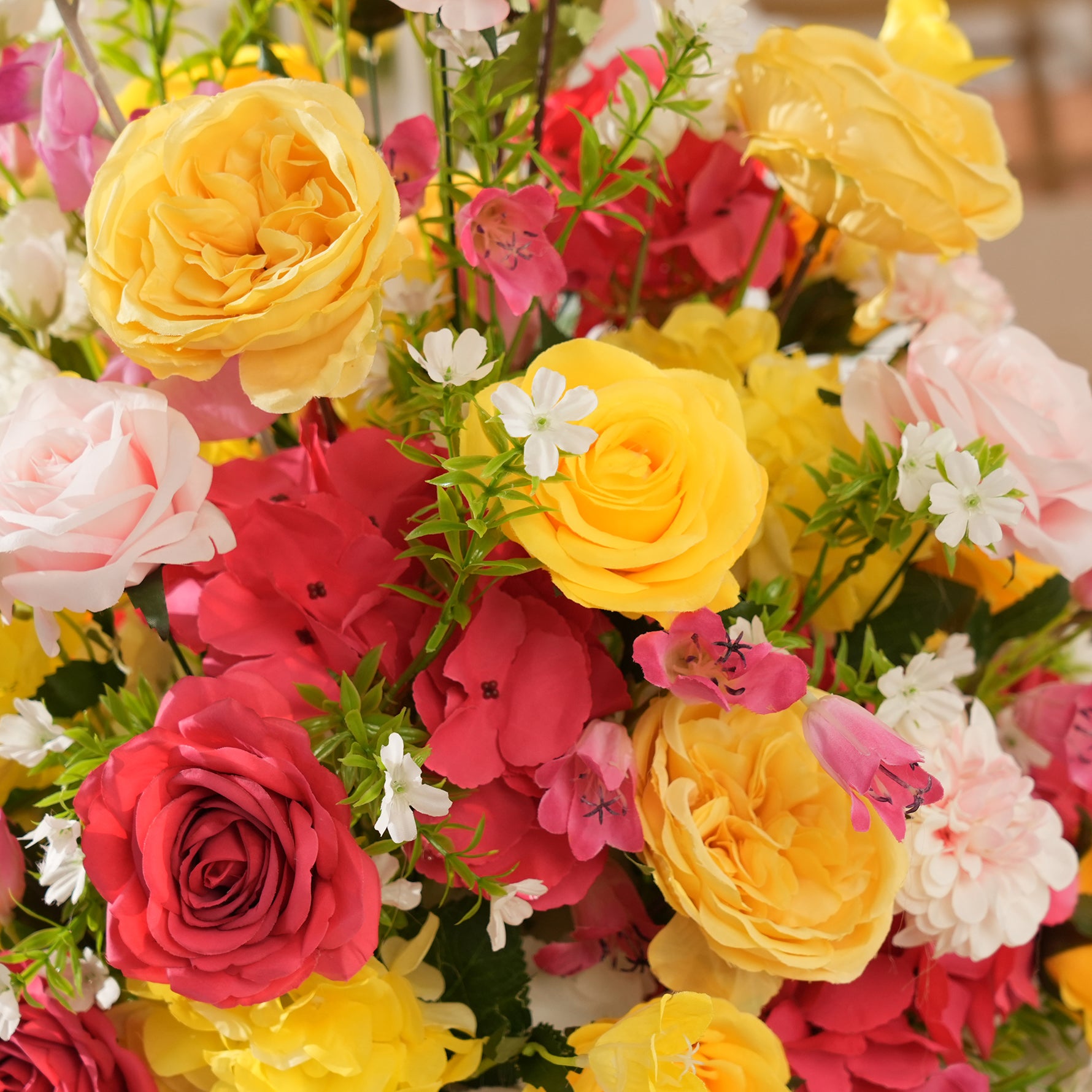 handmade-artificial-flower-table-arrangement