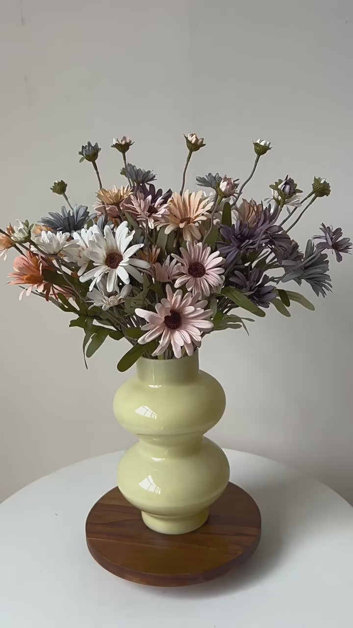 fake_daisy_stem_peach_orange
