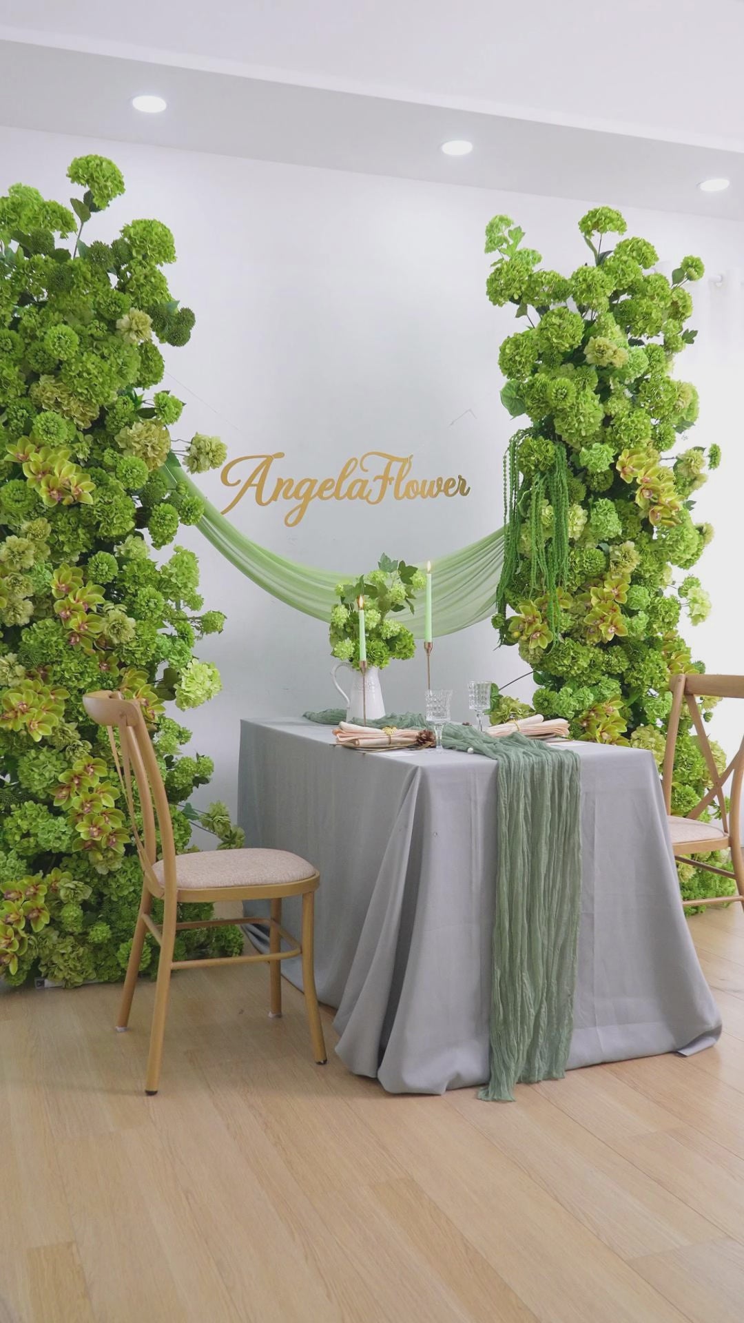 A8879 Green Hydrangea Vine Floral Arrangement KT Board Wedding