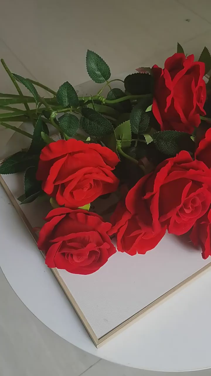 yellow_silk_rose_vase_decoration