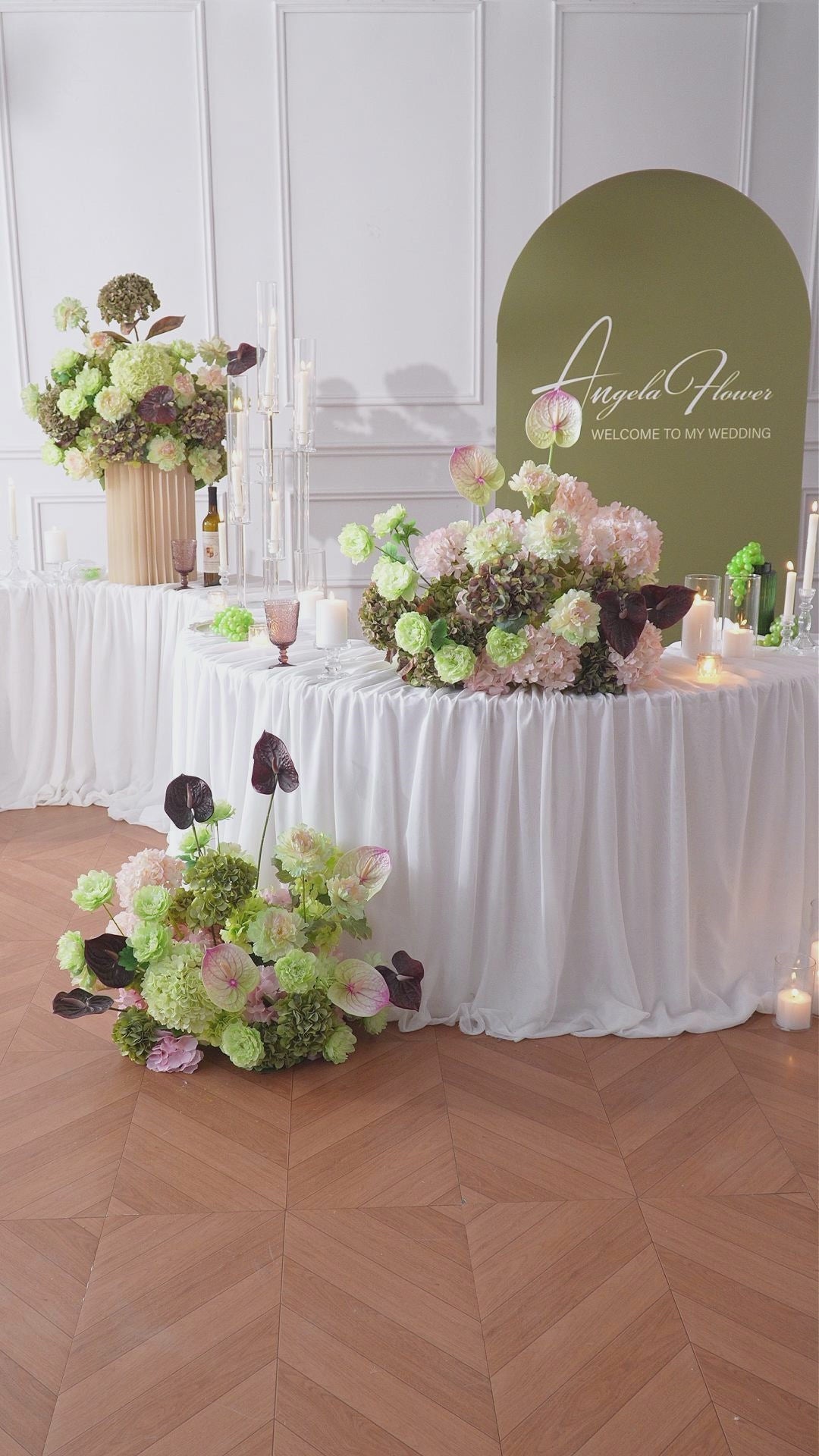 Vertical flower panel with hydrangea and anthurium