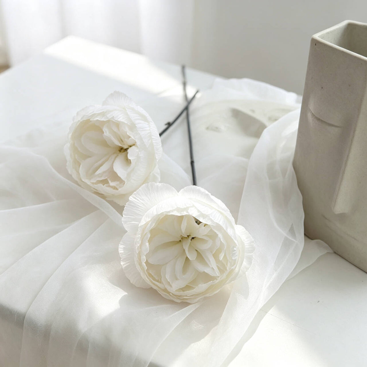 muted white silk rose for wedding floral arrangements