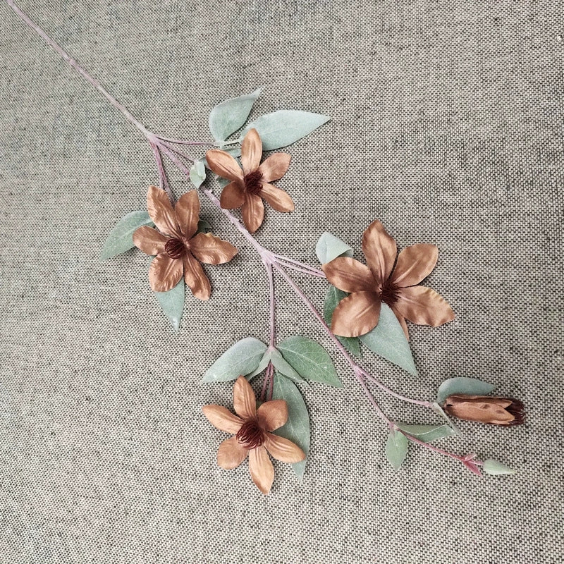 faux-clematis-mixed-color-bunch-product-shot
