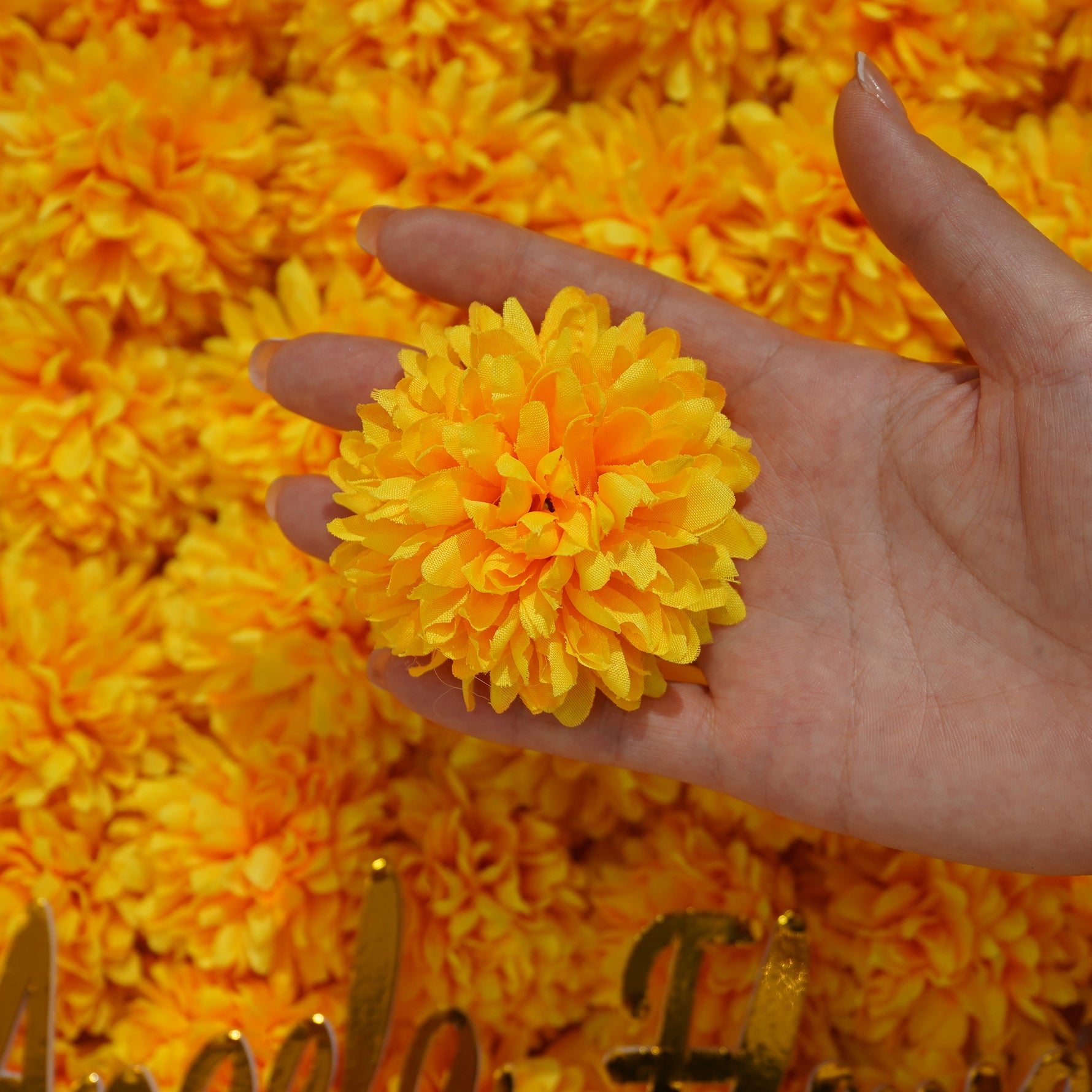 decorative‑faux‑chrysanthemum‑pom‑pom‑heads‑party‑backdrop‑material