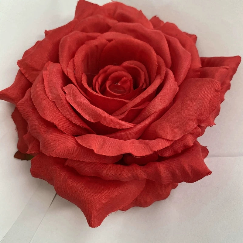 artificial‑rose‑flower‑heads‑event‑decor‑raw‑material
