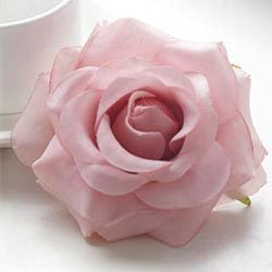 matte-fuchsia-pink-fake-rose-bloom-wedding-centerpiece
