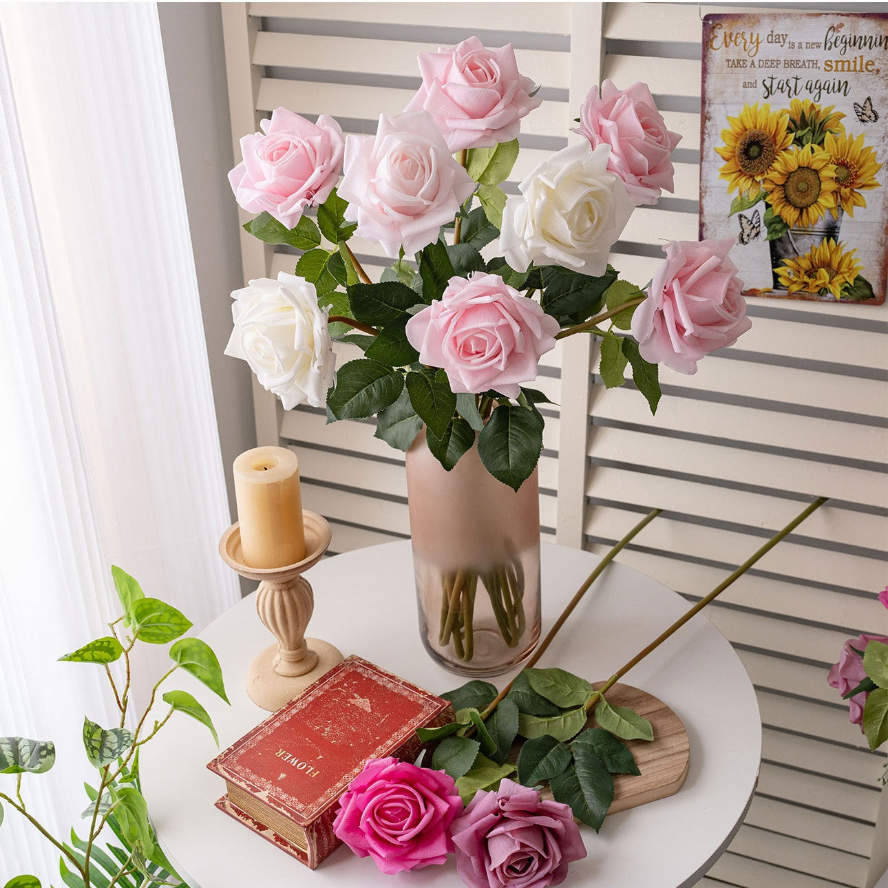 light_pink_rose_closeup_bloom
