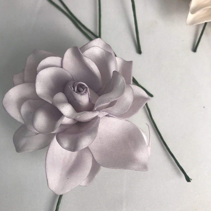 moody_tone_satin_gardenia_assortment