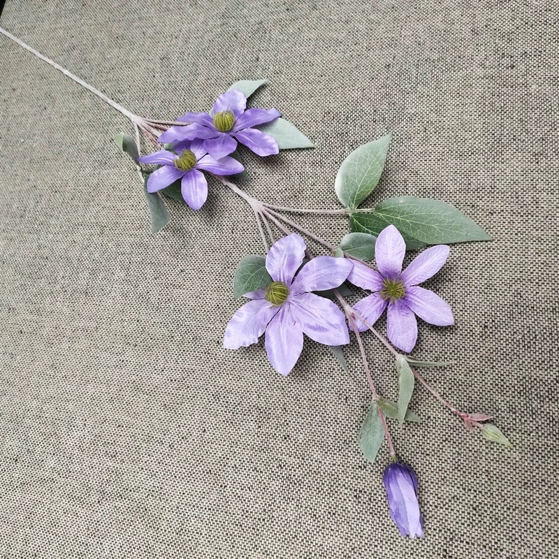 diy-floral-craft-artificial-clematis-stems
