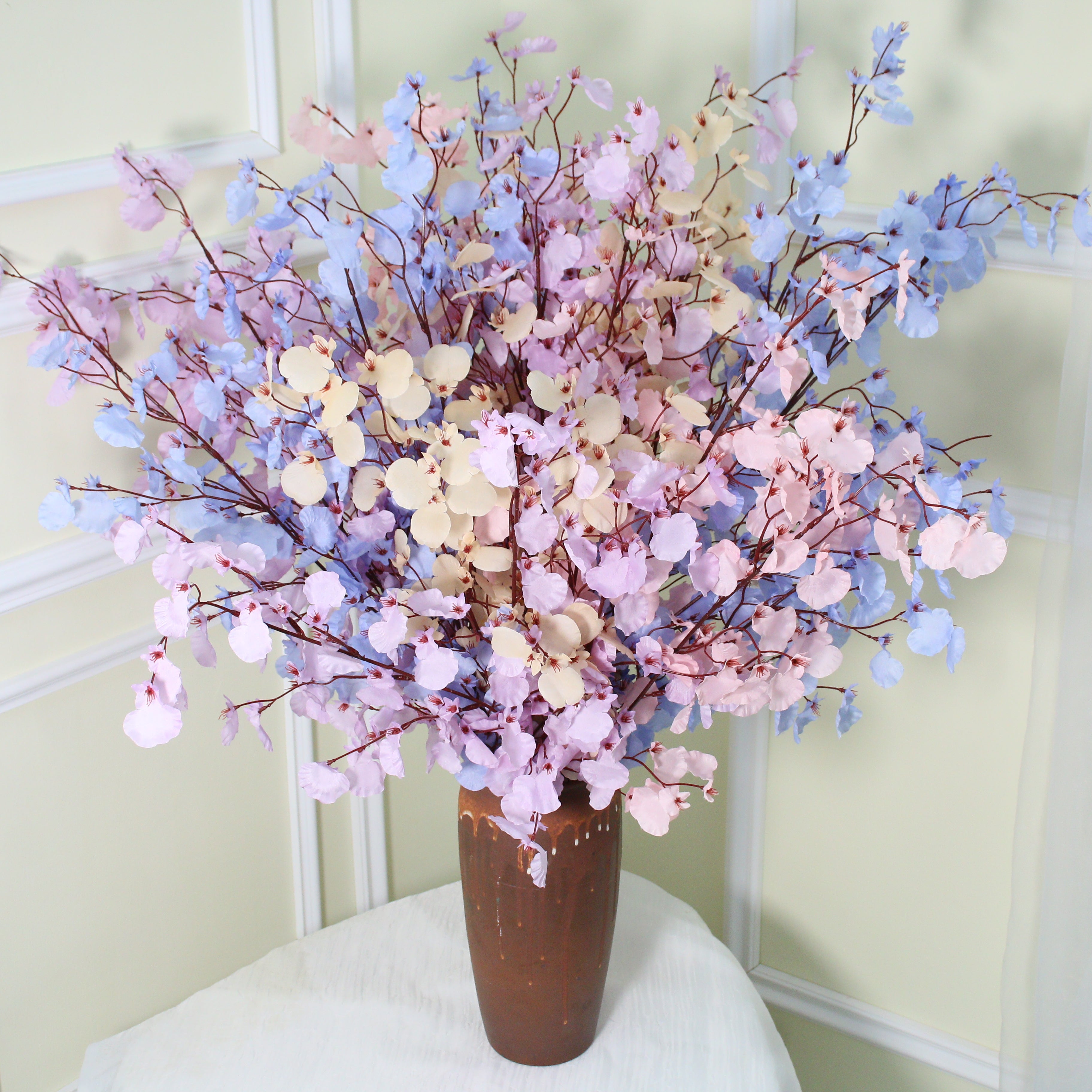 faux‑orchid‑spray‑branches‑white‑table‑cloth‑setting