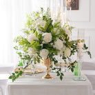 modern_white_floral_centerpiece