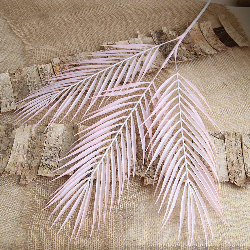 ivory_palm_leaf_event_styling