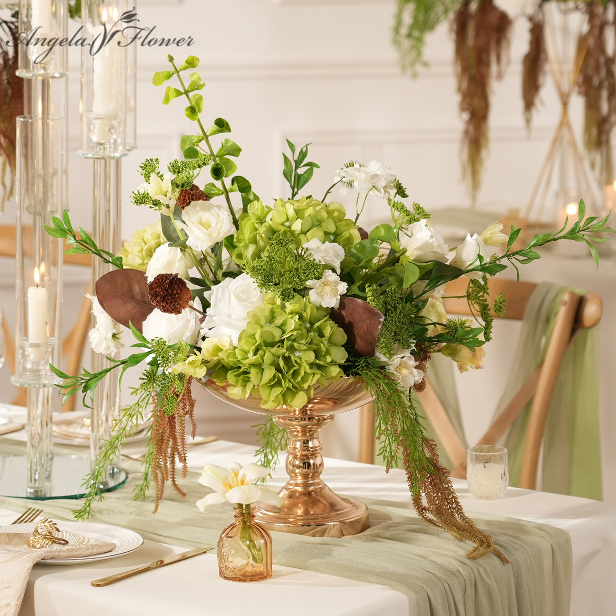 boho-wedding-table-centerpiece-white-green