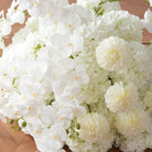 Modern White Flower Centerpiece For Outdoor Wedding Dining Table