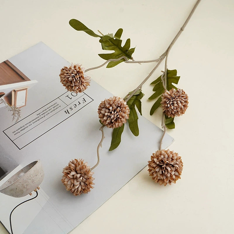 apricot_simulation_pompom_arrangement