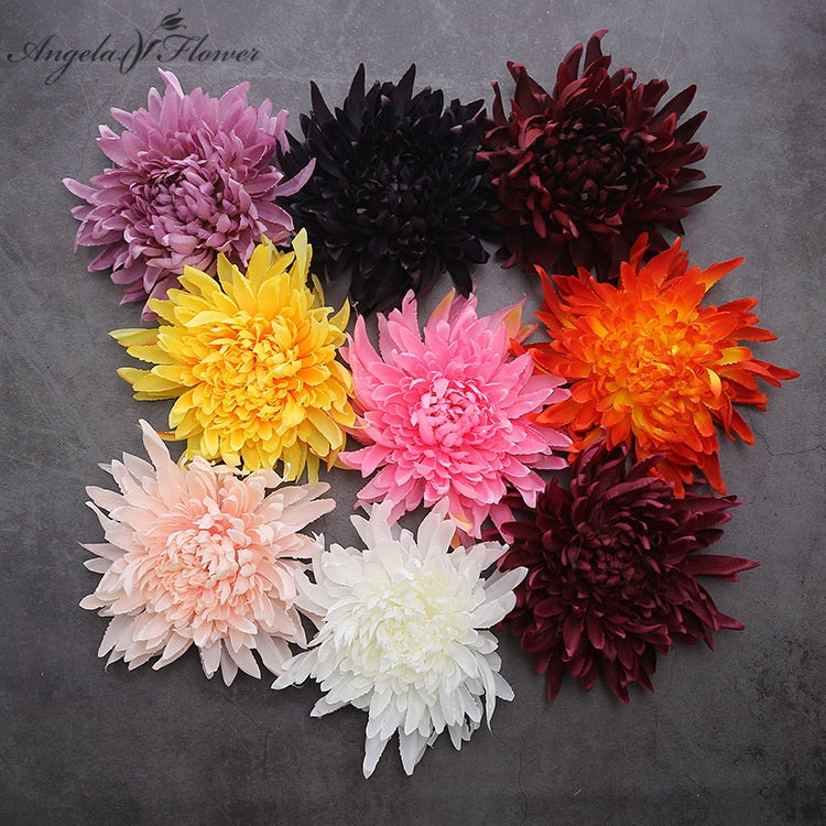 Multi-color artificial spider mum flower heads