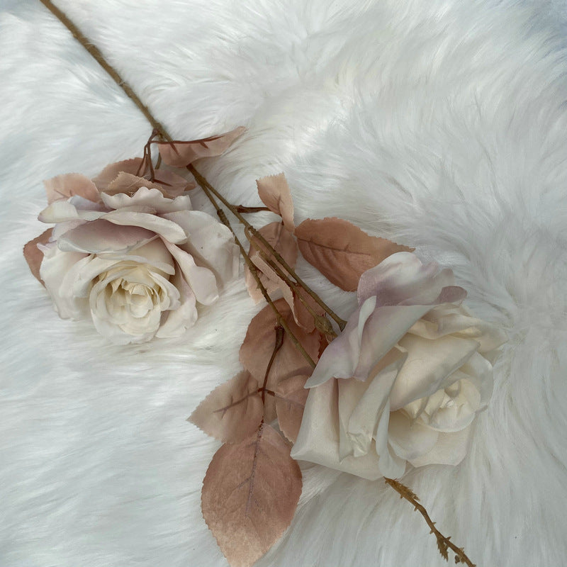 muted_blue_rose_bouquet_detail