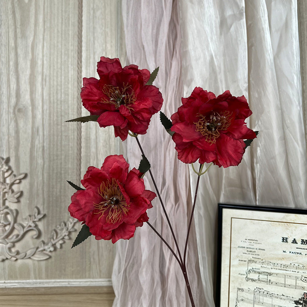 cream_tone_fake_gardenia_vase_styling