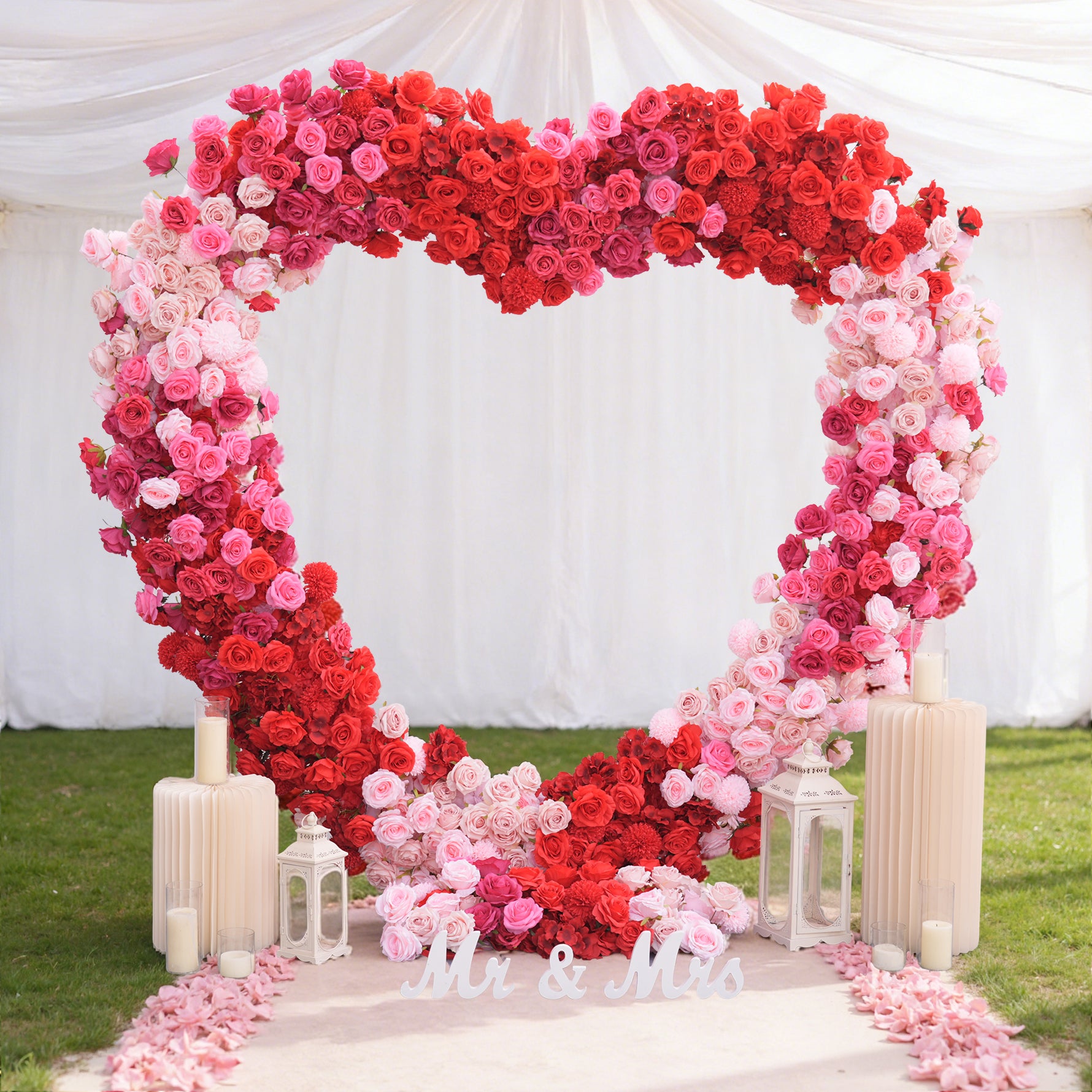 A9059 Hot Pink Red Rose Heart-Shaped Flower Arrangement Cloth Base