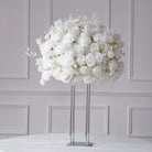 Refined White Floral Table Installation with Romantic Style