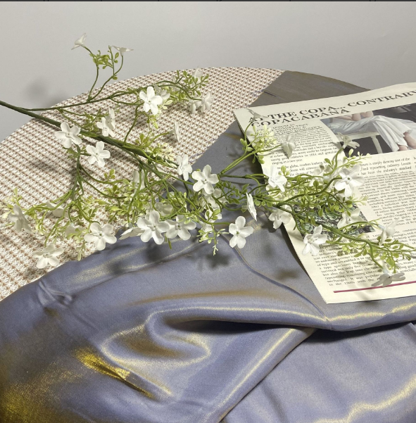 White daisy spray stem for bridal table centerpieces
