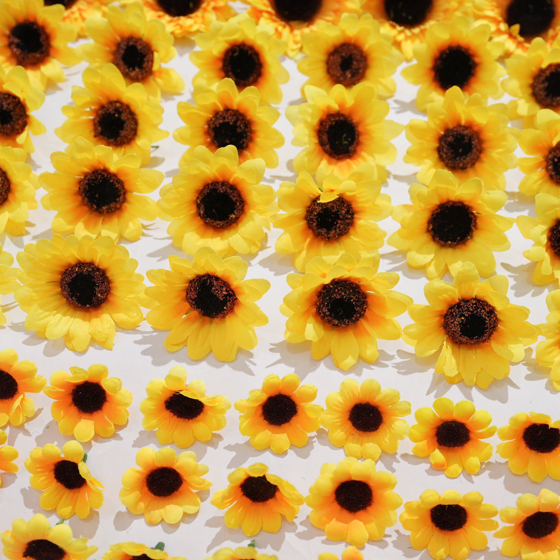 faux_sunflower_head_wood_tray