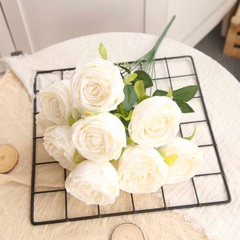 light_lavender_silk_rose_bunch_studio